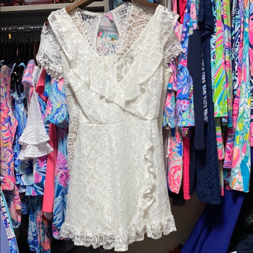 Charlotte Russe white lace dress Small